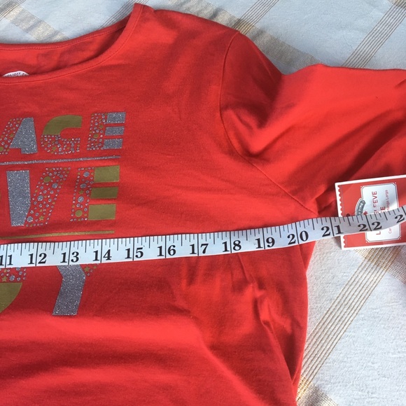 NWT HOLIDAY TIME LG COTTON RED SILVER & GOLD SHORT SLEEVED TEE WITH SPARKLE - Picture 4 of 11